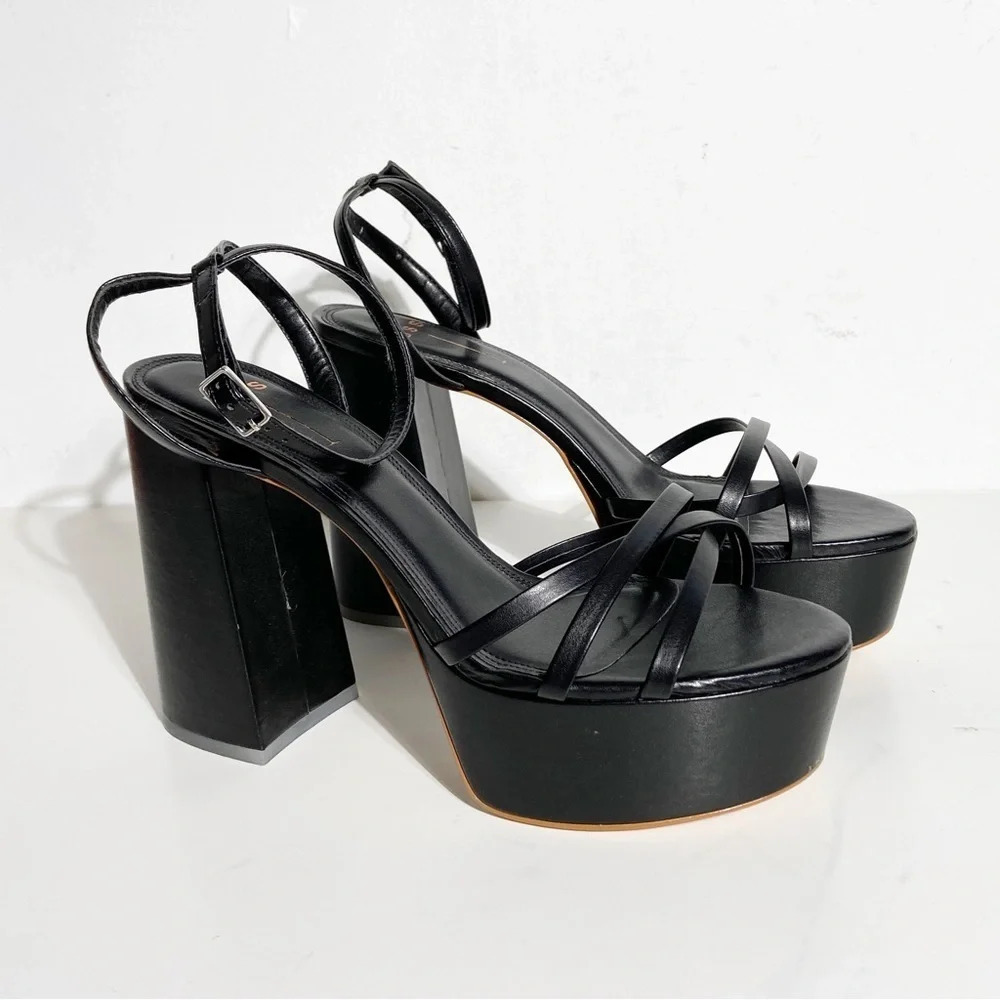 New BLACK SUEDE STUDIO Emani Strappy Platform Sandal in black size 40